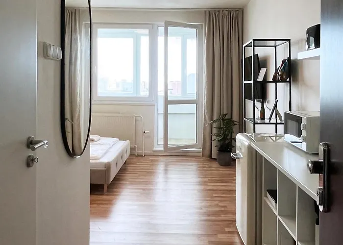 Air-conditioned Studio, Close To Centre & Tram Stop * Bratislava