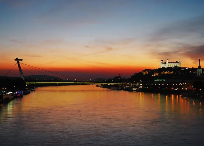 Lägenhet Air-conditioned Studio, Close To Centre & Tram Stop *