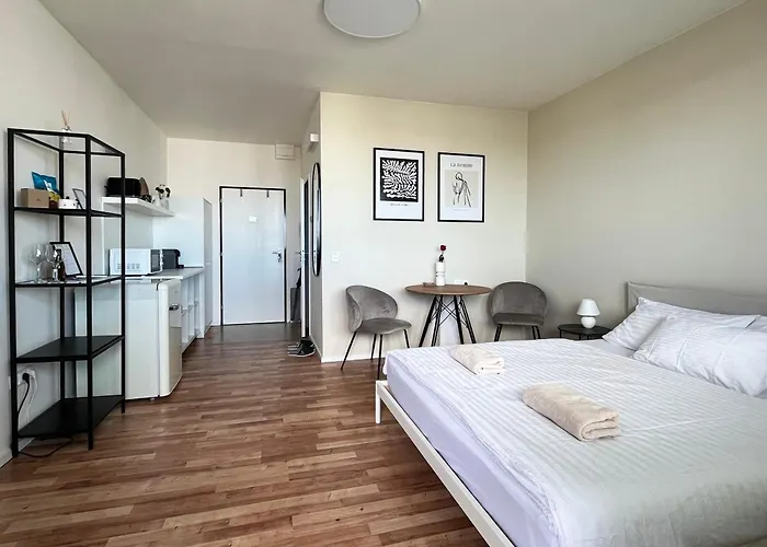 Lägenhet Air-conditioned Studio, Close To Centre & Tram Stop Bratislava