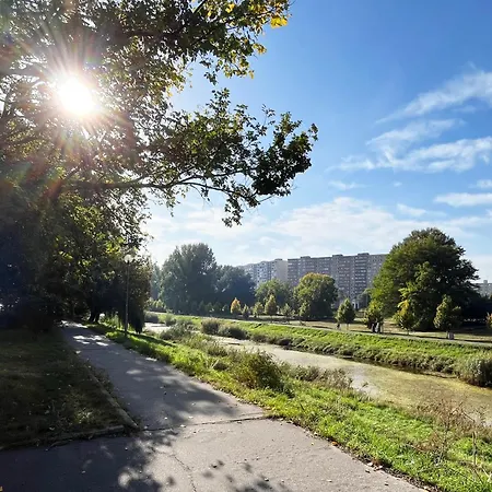 Lägenhet Air-conditioned Studio, Close To Centre & Tram Stop Bratislava